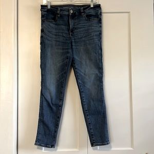 American Eagle Next Level Stretch jegging. 10 short.